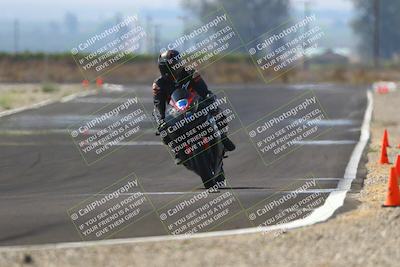 media/Sep-20-2025-TrackDaz (Sat) [[27f0cde673]]/B Group/220pm (Turn 9)/